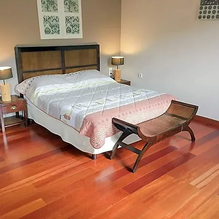 Domaine De Rochebelle فندق مبيت وإفطار 4*