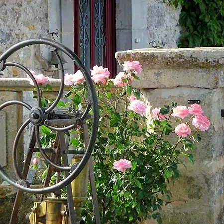 Bed and breakfast Domaine De Rochebelle 4*