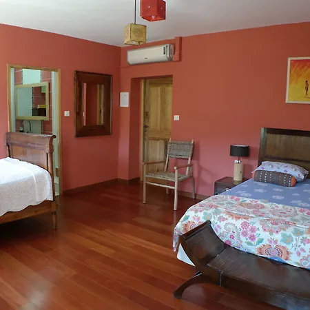 Bed & Breakfast Domaine De Rochebelle 4*