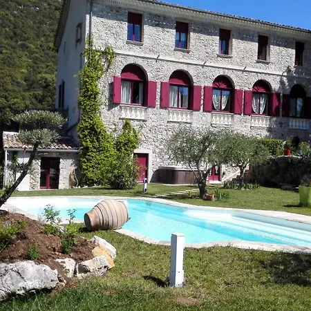 Bed and breakfast Domaine De Rochebelle La Cadiere-et-Cambo