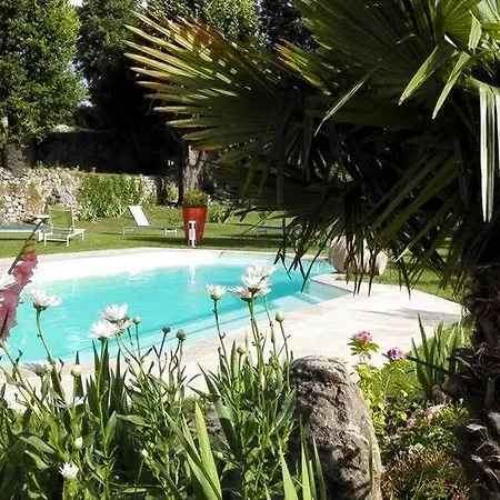Domaine De Rochebelle Bed & Breakfast