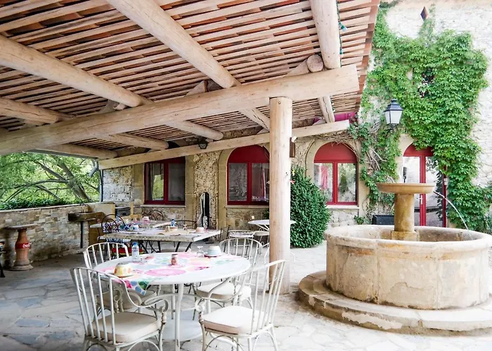 Domaine De Rochebelle