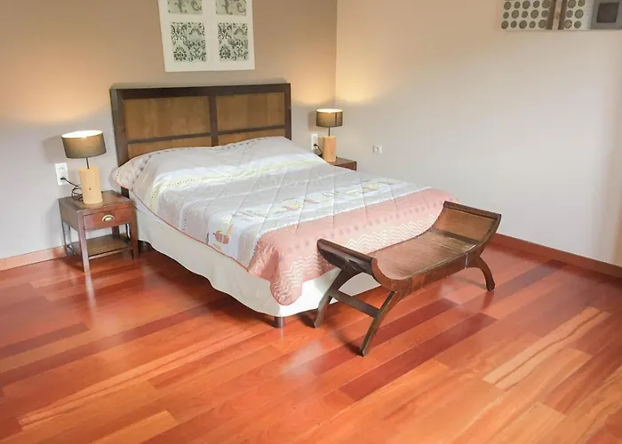Bed & Breakfast Domaine De Rochebelle 4*