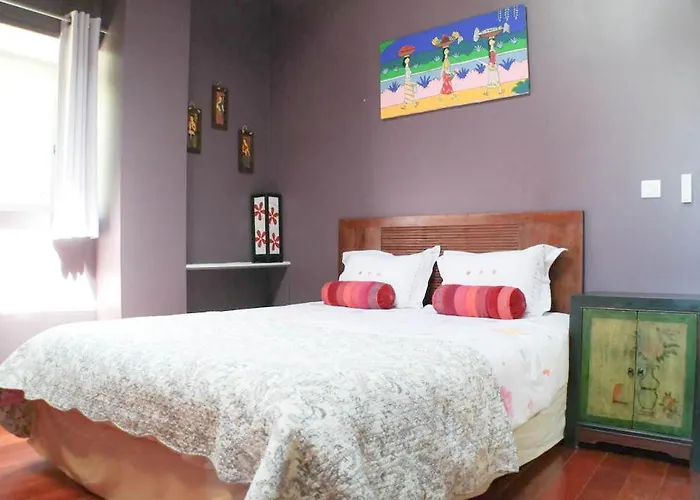 Bed & Breakfast Domaine De Rochebelle