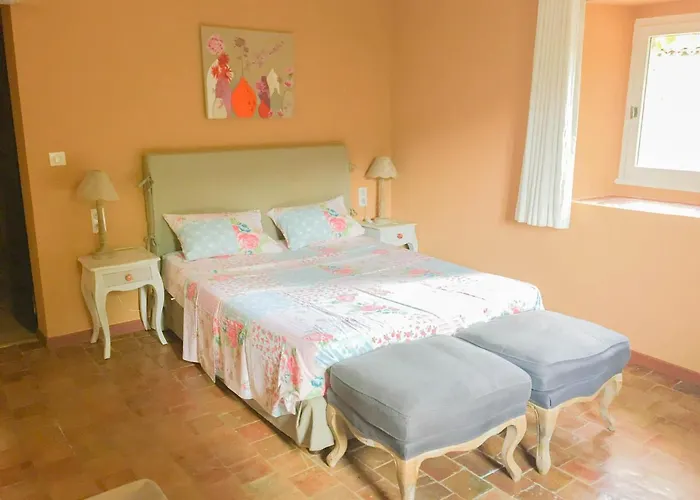 Bed & Breakfast Domaine De Rochebelle La Cadiere-et-Cambo