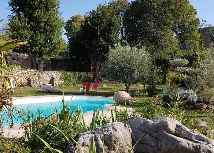 Domaine De Rochebelle
