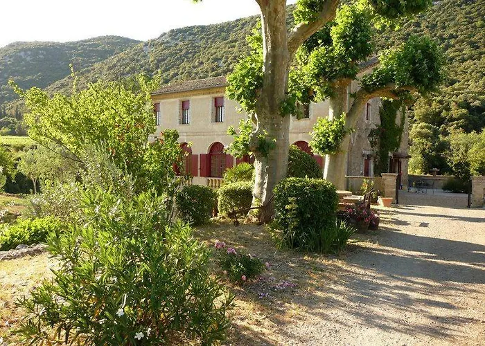 Domaine De Rochebelle 4*